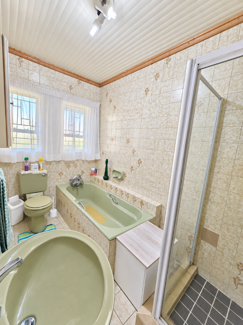 4 Bedroom Property for Sale in Wilkoppies North West